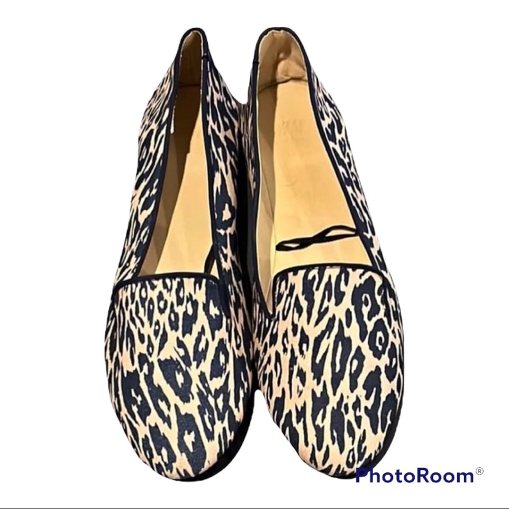 Leopard flats
